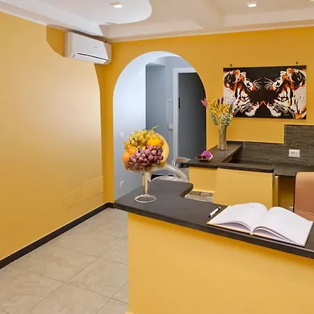 Paradiso Hotel